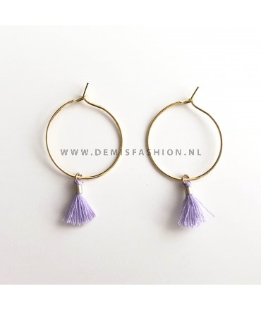 Kwastjes oorbellen licht paars