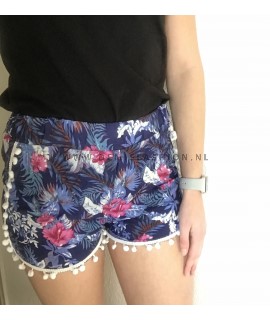 Short Rosa