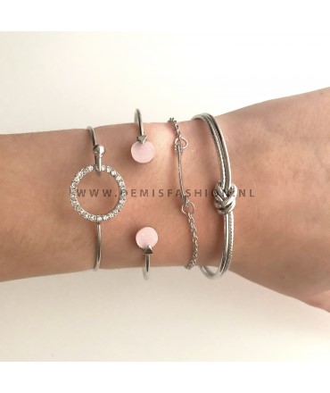 Zilverkleurige armbanden set Maya