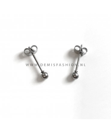 Zilverkleurige knopjes oorbellen 3mm