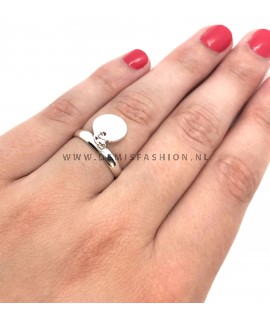 Zilverkleurige ring met munt bedel