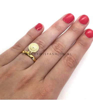Goudkleurige ring Isa