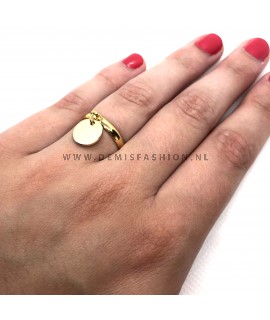 Goudkleurige ring met munt bedel