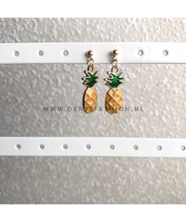 Goudkleurige ananas knopjes