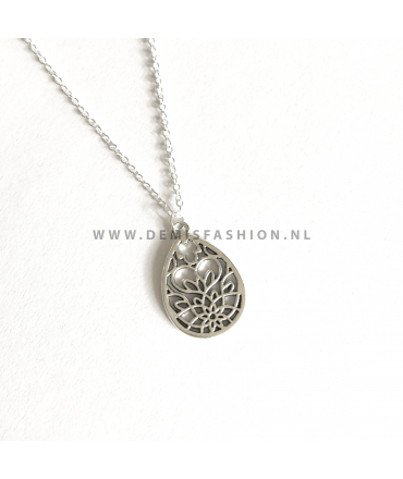 Zilverkleurige druppel ketting David