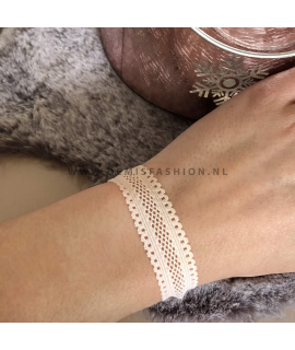 Roze armbandje Kelsy
