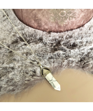 Witte steen ketting Sanne