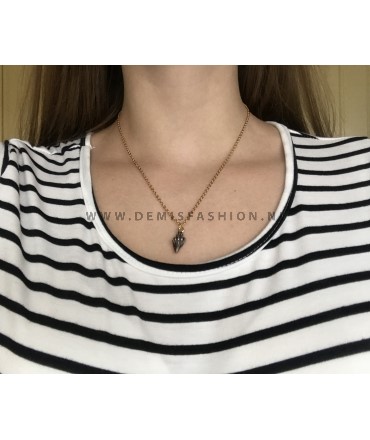 Ketting zwarte schelp